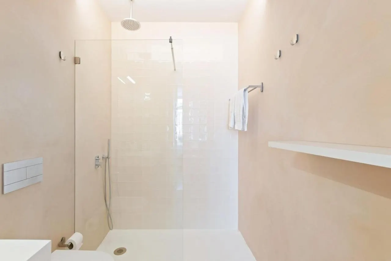 Spacious 1 Bedroom Apartment Near Baixa Лиссабон Португалия
